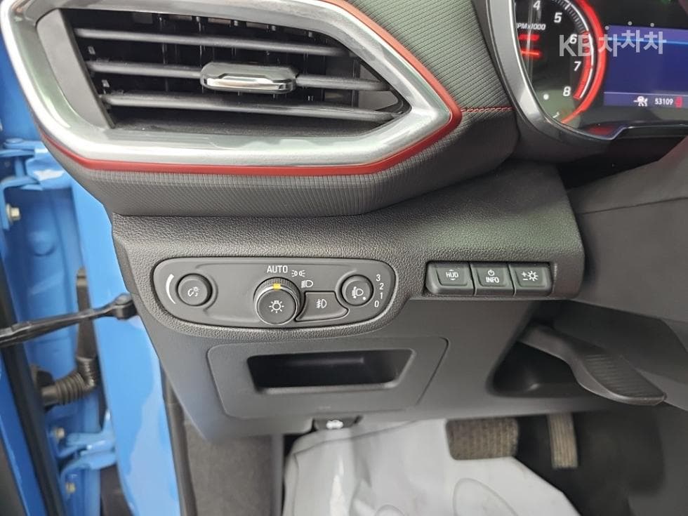 GM Korea Trailblazer1.35 Gasoline 2WD RS - 18