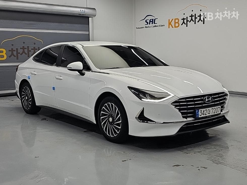 Хюндай Соната Хибрид (DN8)2.0 Хибрид Premium Plus - 4