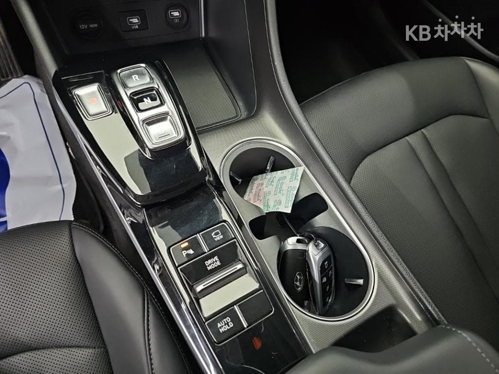Хюндай Соната Хибрид (DN8)2.0 Хибрид Premium Plus - 8