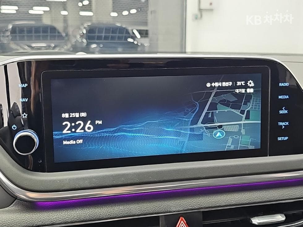 Хюндай Соната Хибрид (DN8)2.0 Хибрид Premium Plus - 13