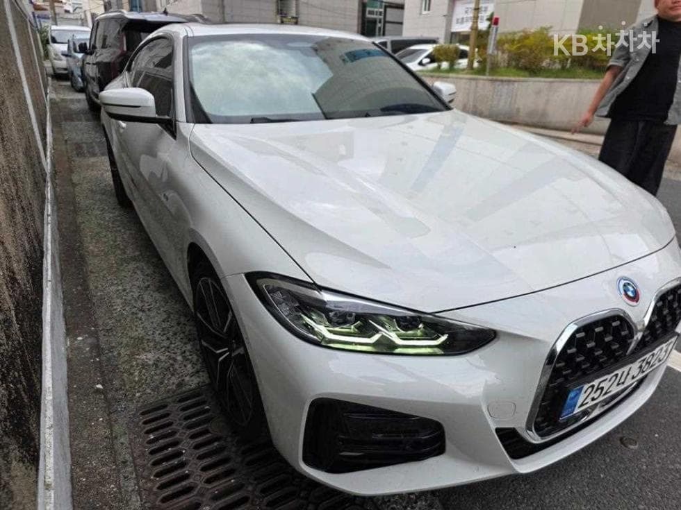 BMW 4시리즈 (G22)420i Coupe M Sport - 3
