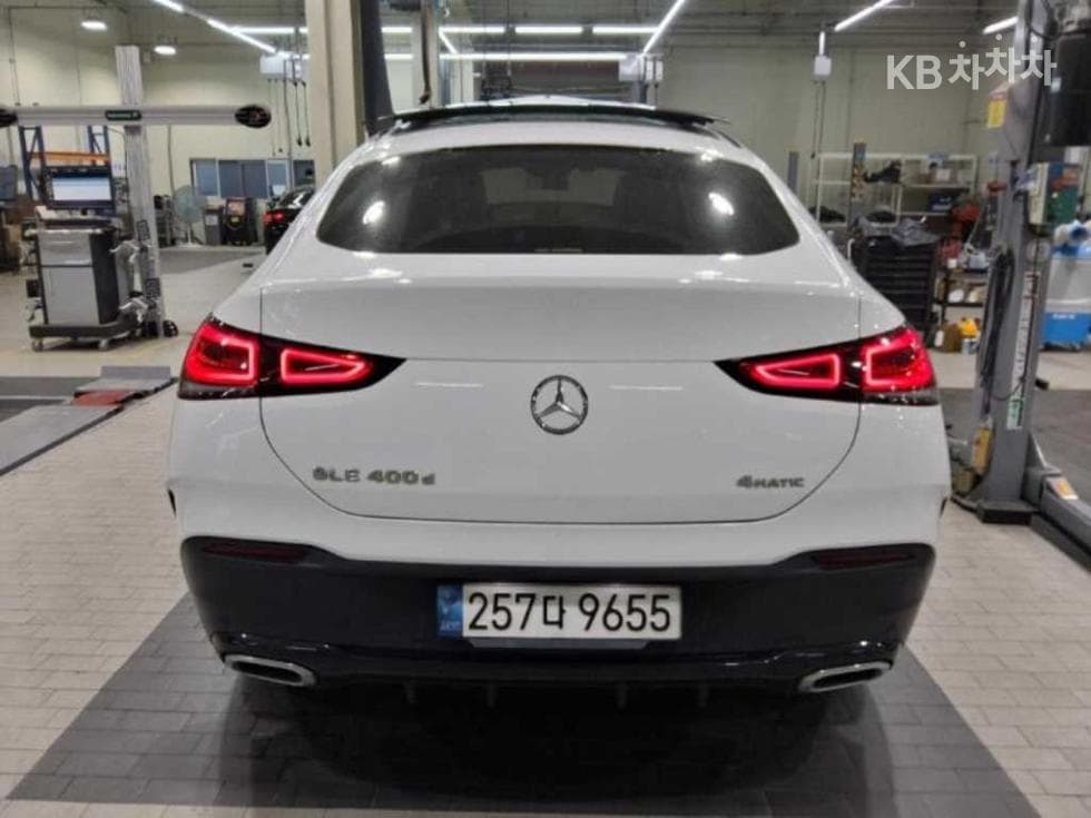 Mercedes-Benz GLE (V167)400 d 4Matic Coupe - 4