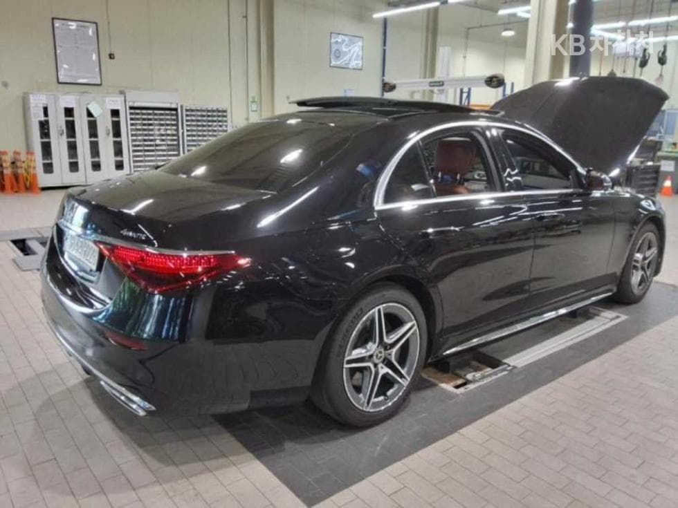 Mercedes-Benz S-Клас W223S400d 4Matic Стандартен - 4