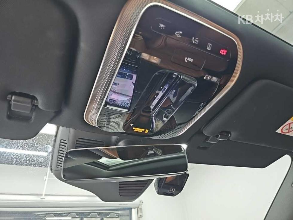 Mercedes-Benz S-Class W223S400d 4Matic Standard - 17