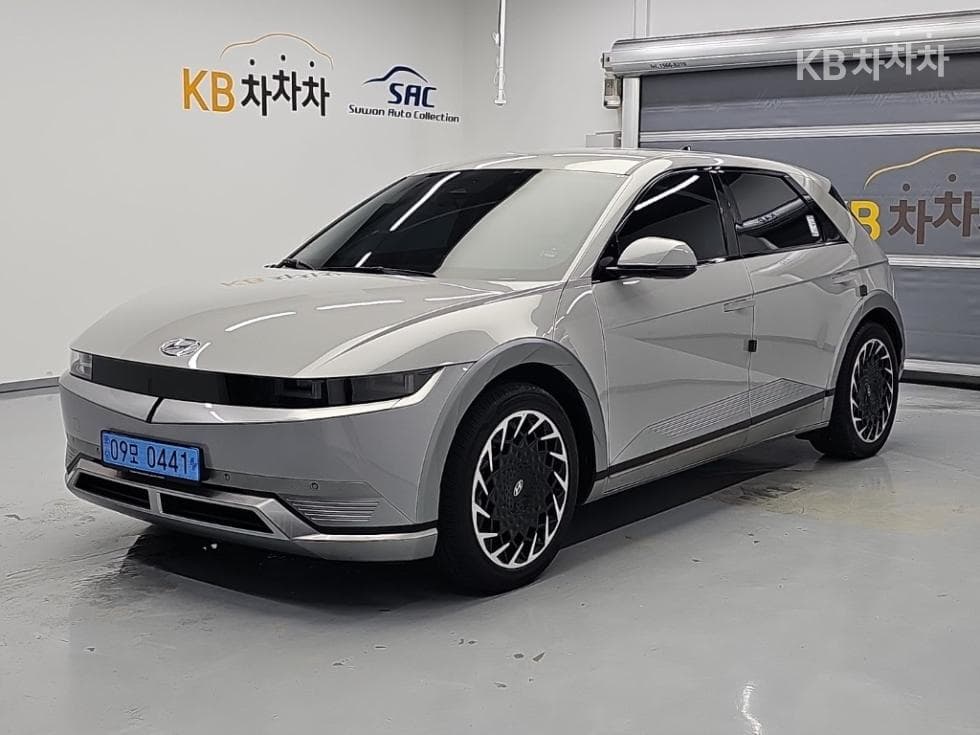 Hyundai IONIQ 5 Long Range AWD Prestige - Image 1