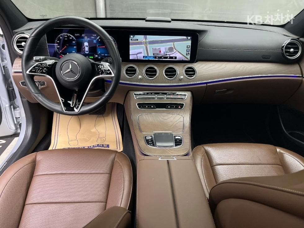 Mercedes-Benz E-Class (W213)E220d 4MATIC Exclusive - 7