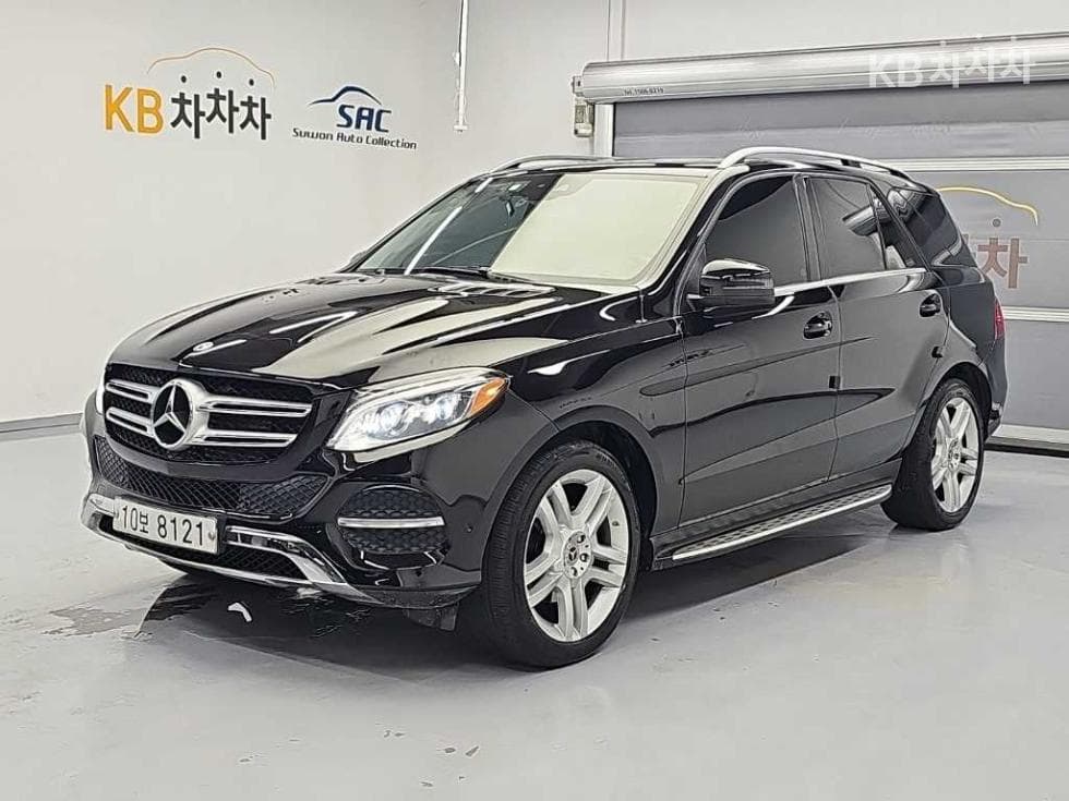 Mercedes-Benz GLE(W166) 350 d 4Matic Стандартен - Image 1