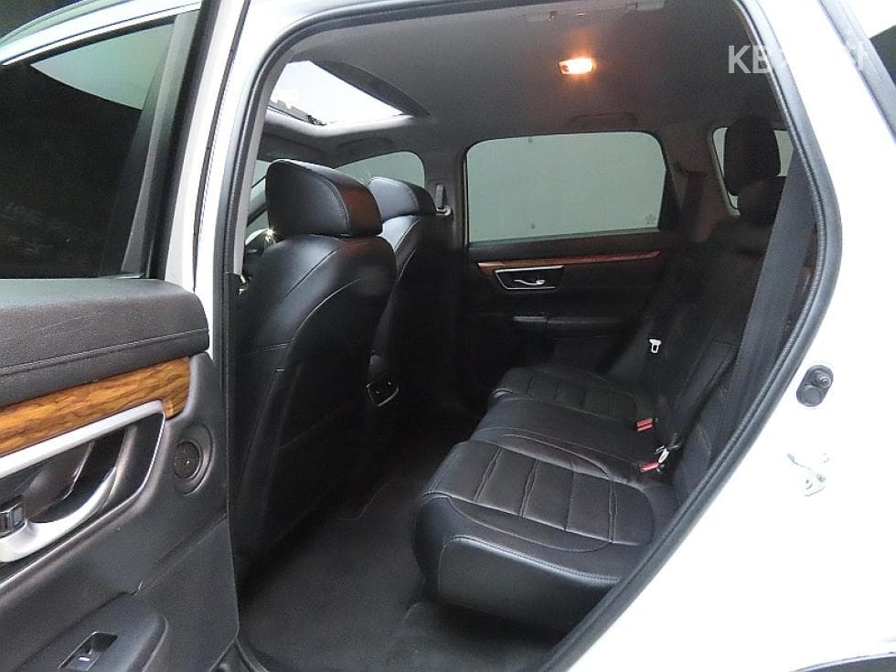 혼다 CR-V 5세대Hybrid 2.0 4WD Touring - 11