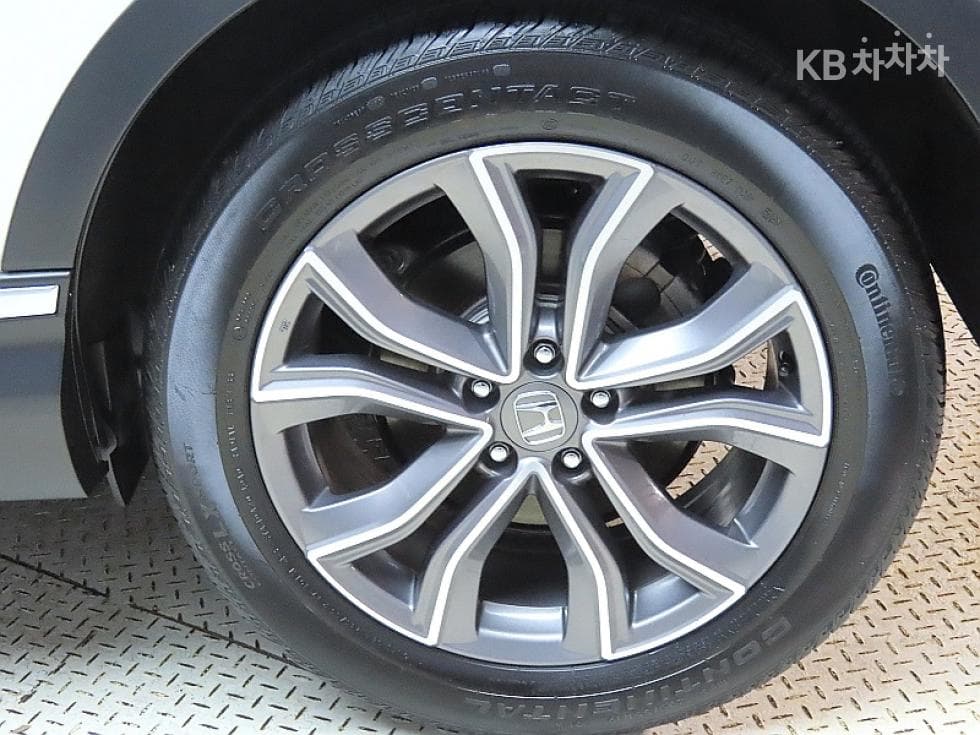 혼다 CR-V 5세대Hybrid 2.0 4WD Touring - 20