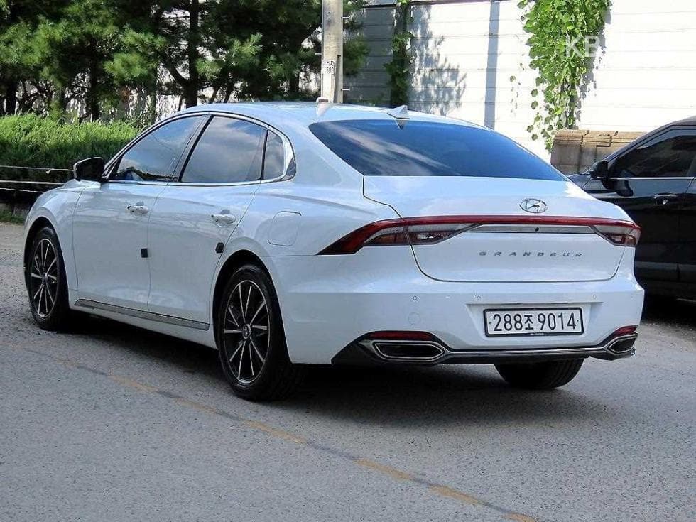 Хюндай The New (фейслифт) Grandeur (Azera)2.5 Le Blanc - 3
