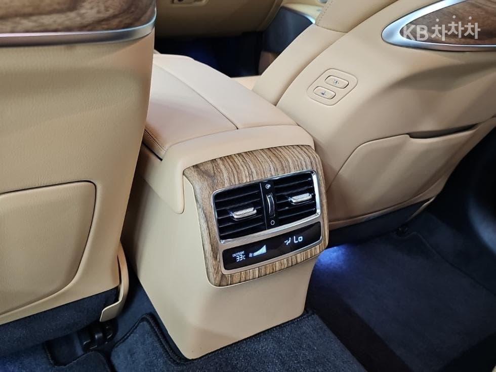 Киа The New (фейслифт) K9(Второ поколение)3.8 GDI AWD 베스트셀렉션Ⅰ - 13