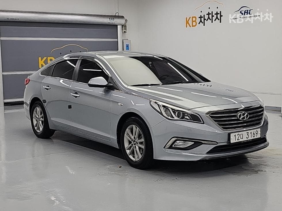 Хюндай Соната LF2.0 Стил Стандартен - 4