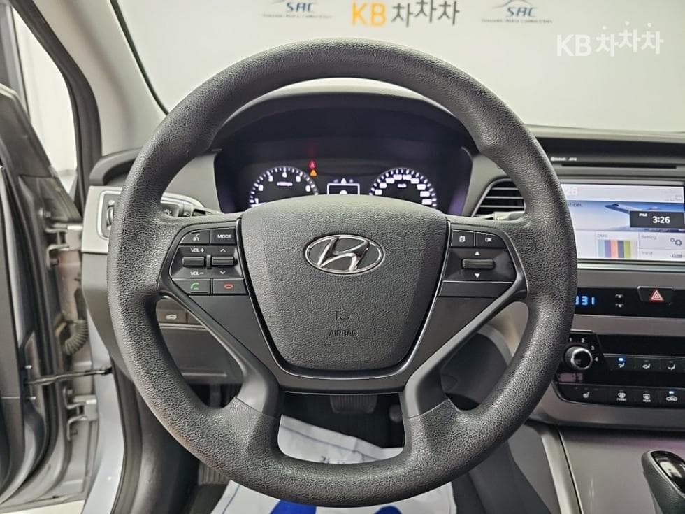 Хюндай Соната LF2.0 Стил Стандартен - 9