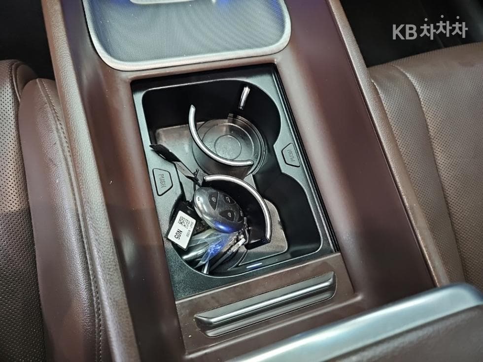 Hyundai The All New Grandeur (Azera)3.5 LPG 일반 Exclusive - 17