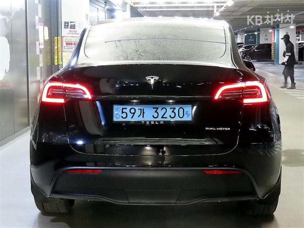 테슬라 Model YLong Range - 5