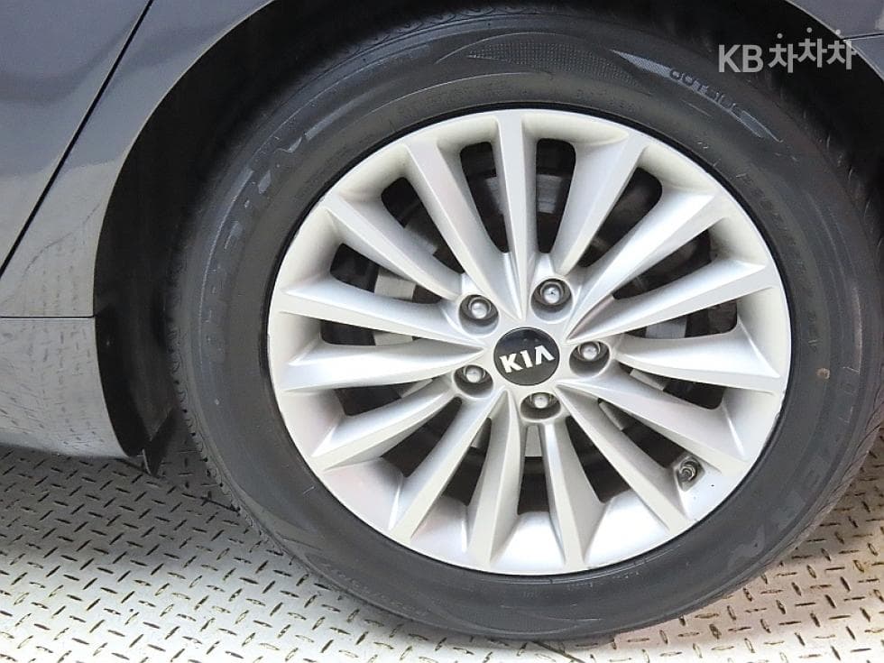 Киа All New K72.4 GDI Престиж - 20