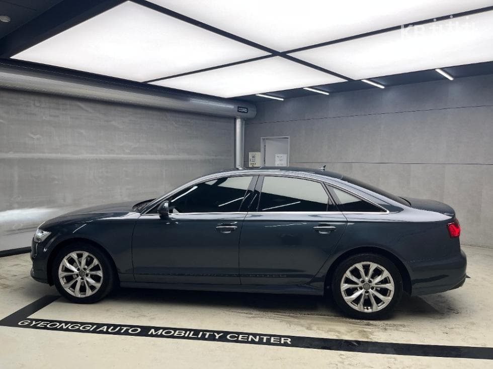 Audi NEW A635 Turbo Diesel Injection Premium C7 - 4