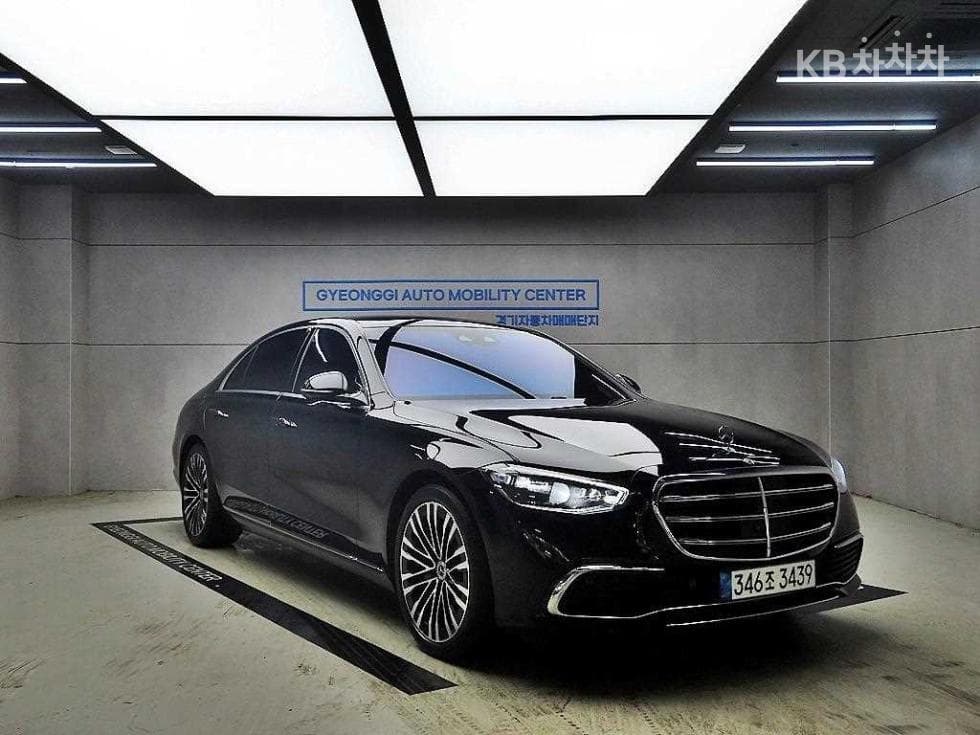 Mercedes-Benz S-Class W223 S450L 4Matic Standard - Image 1