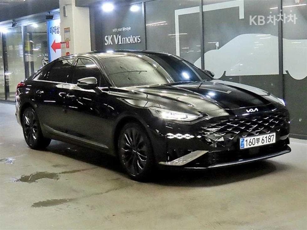 Киа K8 2.5L бензин Signature Специал (специален признак/издание) - Image 1