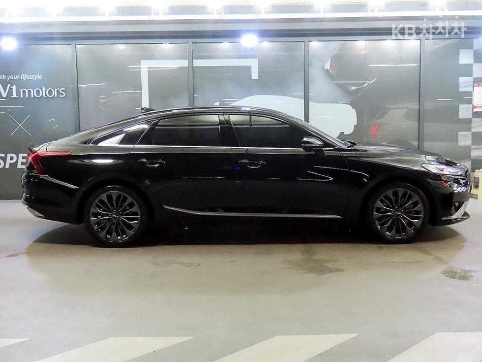 Киа K82.5L бензин Signature Специал (специален признак/издание) - 3