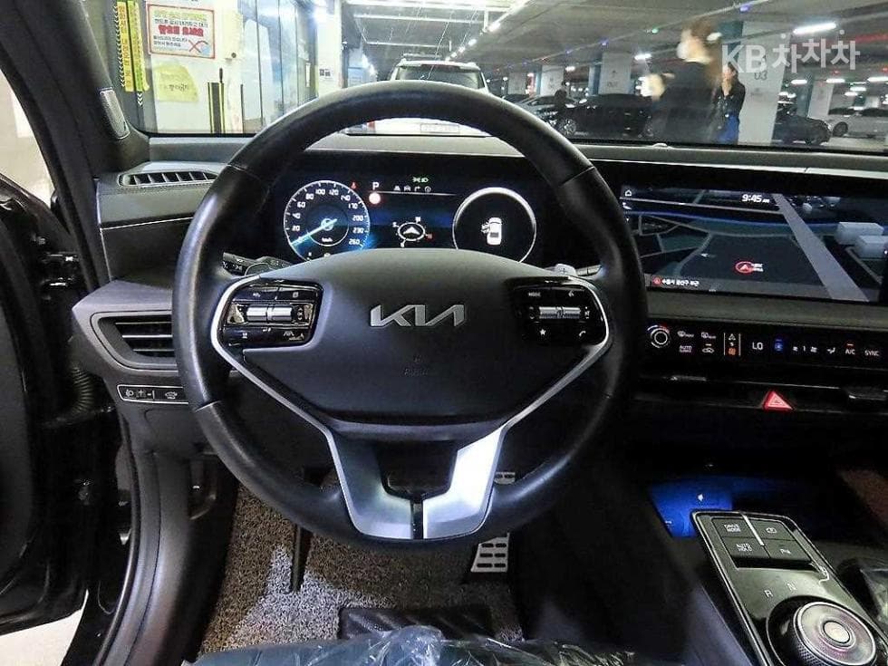 Киа K82.5L бензин Signature Специал (специален признак/издание) - 8