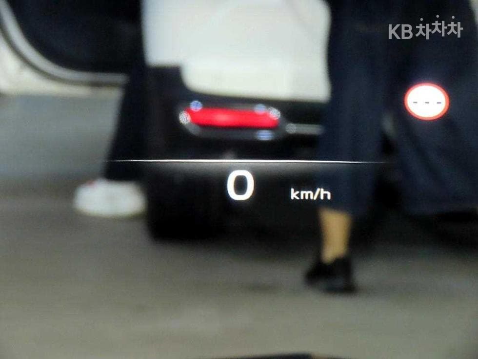 Киа K82.5L бензин Signature Специал (специален признак/издание) - 13