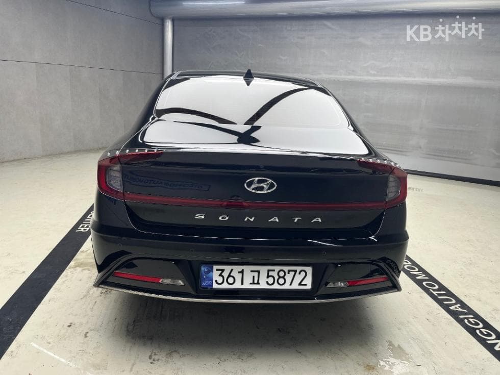 Hyundai Sonata (DN8)2.0 Premium Plus - 3