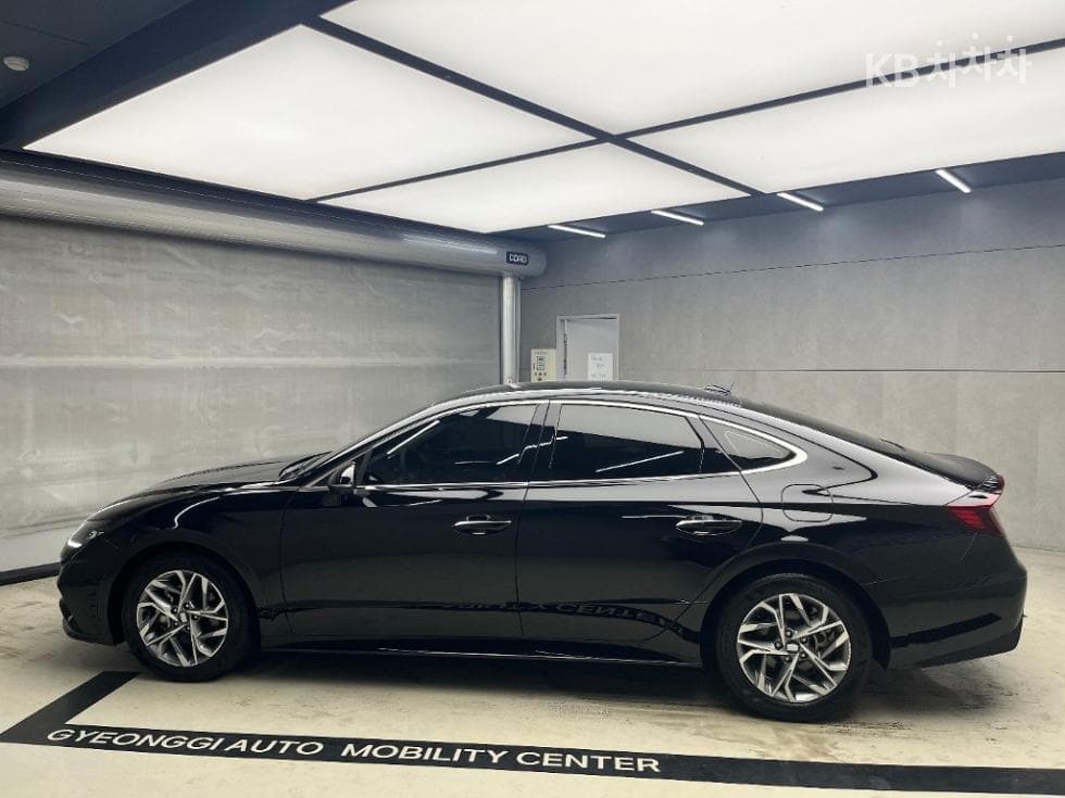 Hyundai Sonata (DN8)2.0 Premium Plus - 4