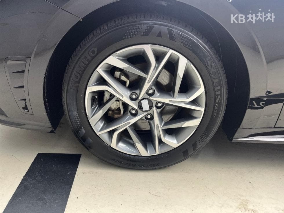 Hyundai Sonata (DN8)2.0 Premium Plus - 16