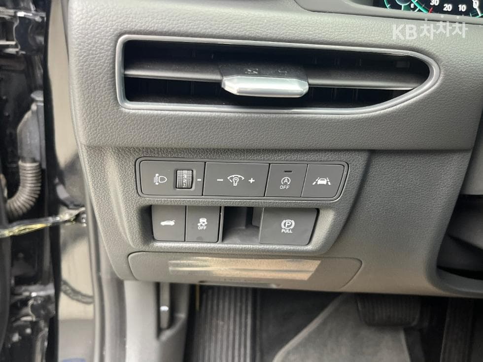 Hyundai Sonata (DN8)2.0 Premium Plus - 19