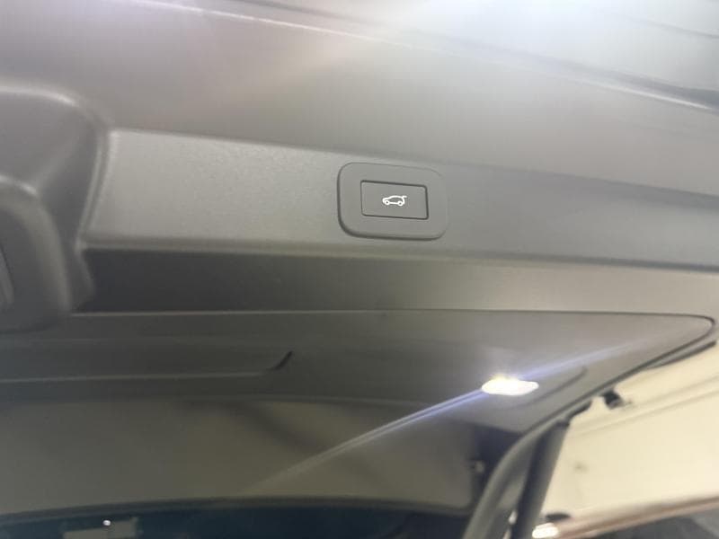Land Rover Range Rover Sport(3rd Gen)3.0 P400 Autobiography - 15