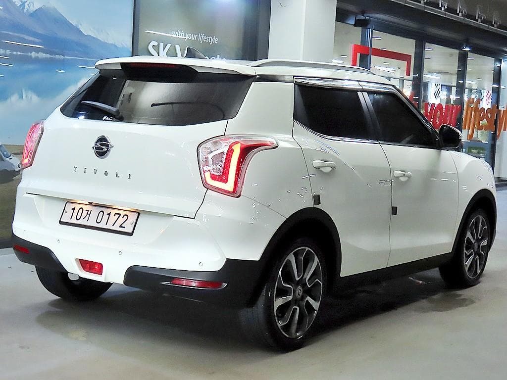 KG Mobility TivoliGasoline VX - 4