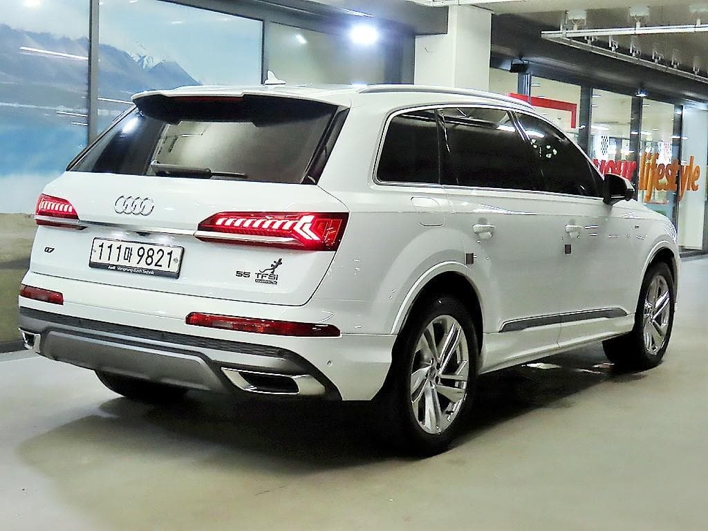 Audi New Q73.0 45 Turbo Diesel Injection Quattro Premium - 4