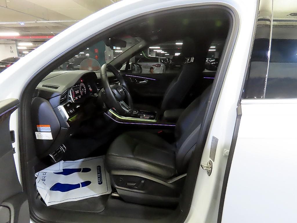 Audi New Q73.0 45 Turbo Diesel Injection Quattro Premium - 6