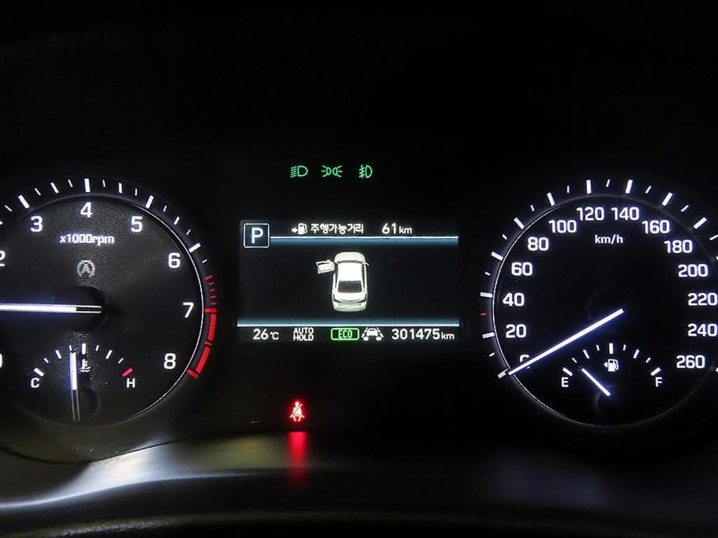 Genesis G803.3 GDI AWD Premium Luxury - 9