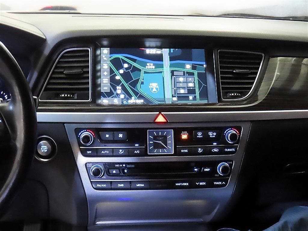 Genesis G803.3 GDI AWD Premium Luxury - 11