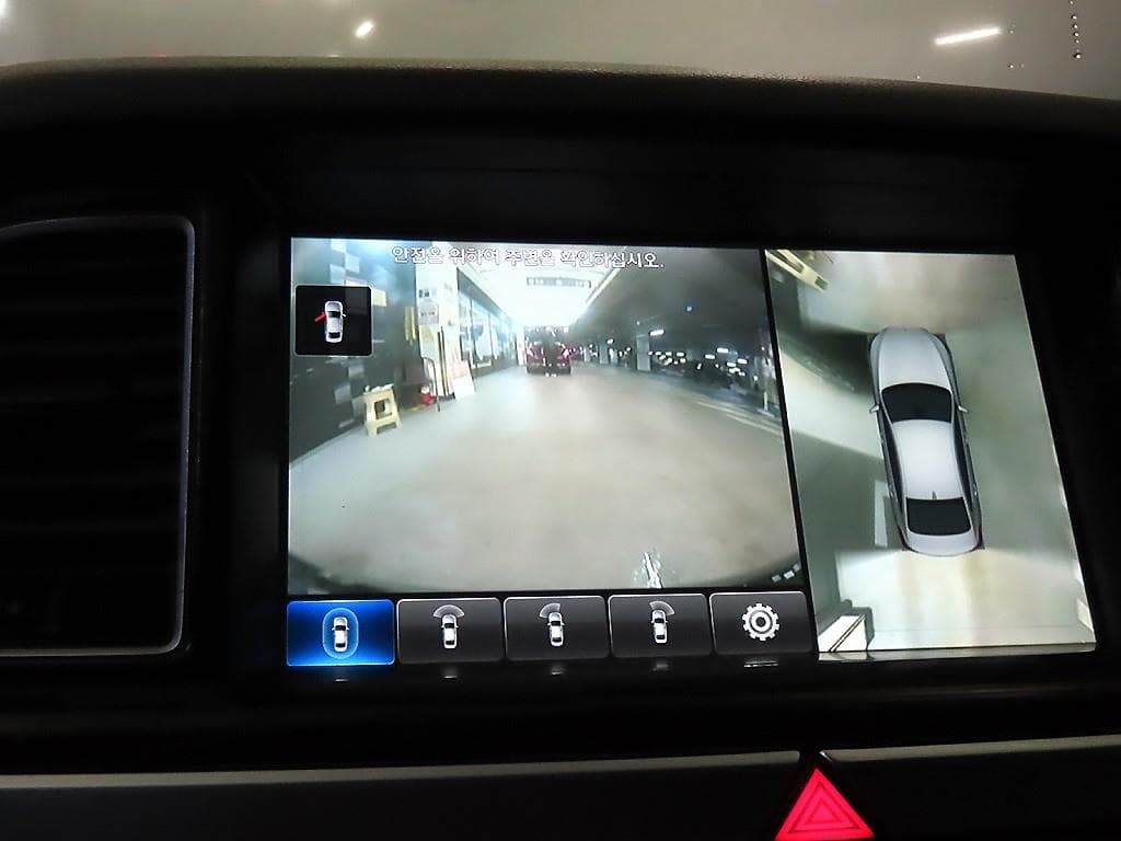 Genesis G803.3 GDI AWD Premium Luxury - 15