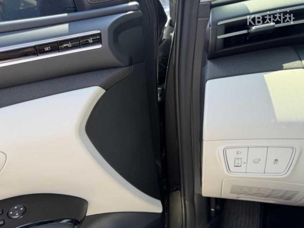 Hyundai The New (facelift) Tucson(NX (Lexus SUV)4)Gasoline 1.6T 2WD Inspiration - 16
