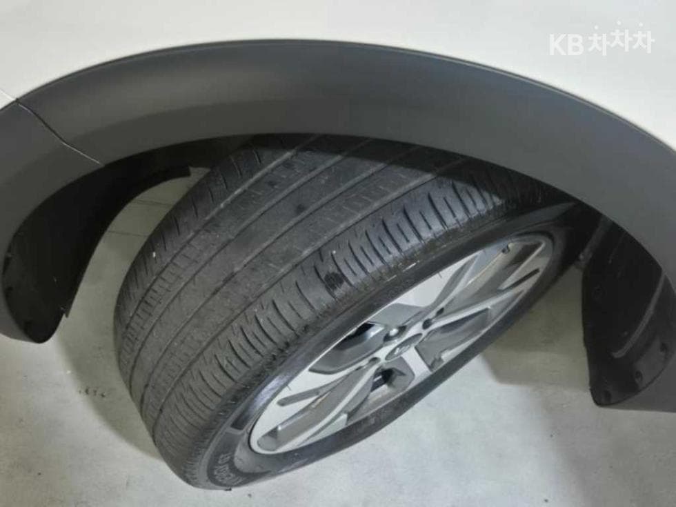 Kia Niro EVPrestige - 17