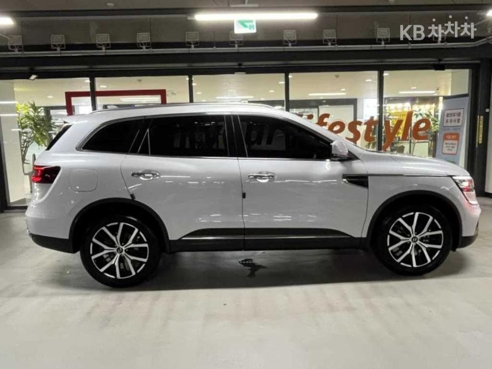 Renault Korea The New (facelift) QM62.0 GDe 2WD RE Signature - 3