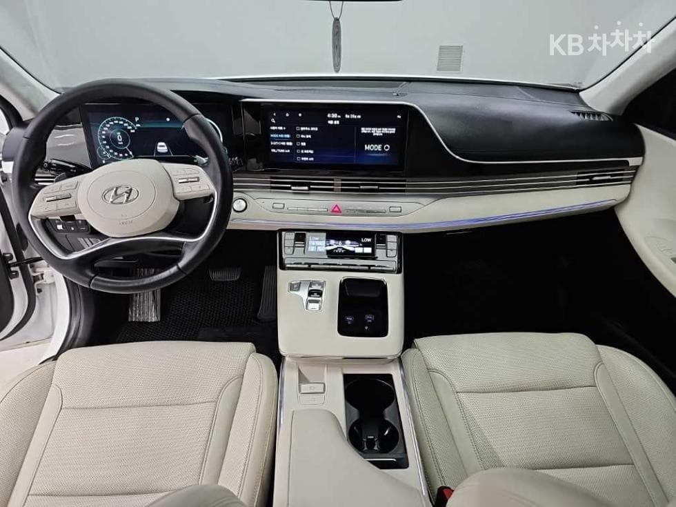 Hyundai The New (facelift) Grandeur (Azera) Hybrid2.4 Le Blanc - 7