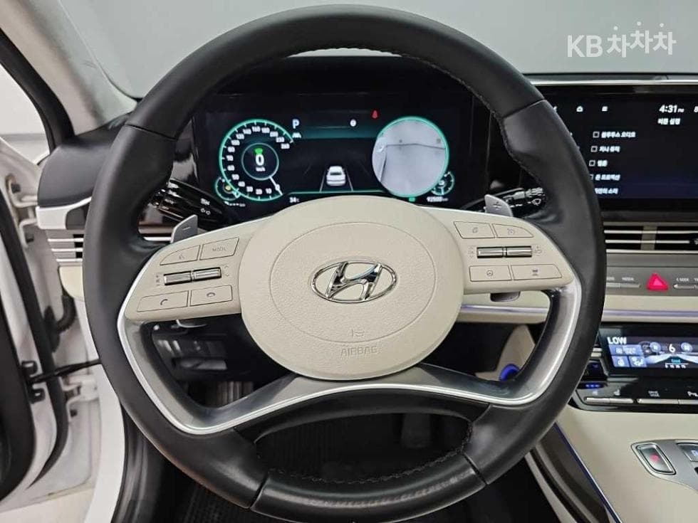 Hyundai The New (facelift) Grandeur (Azera) Hybrid2.4 Le Blanc - 9