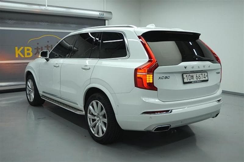 Volvo All New XC90T6 Inscription - 5