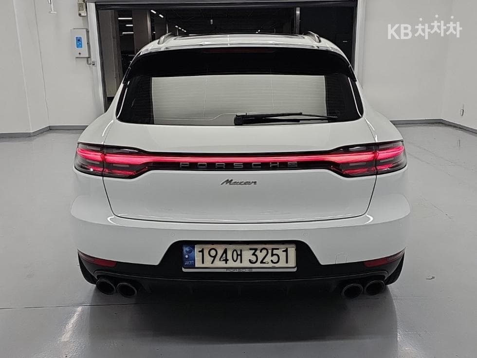 Porsche 마칸2.0 - 3