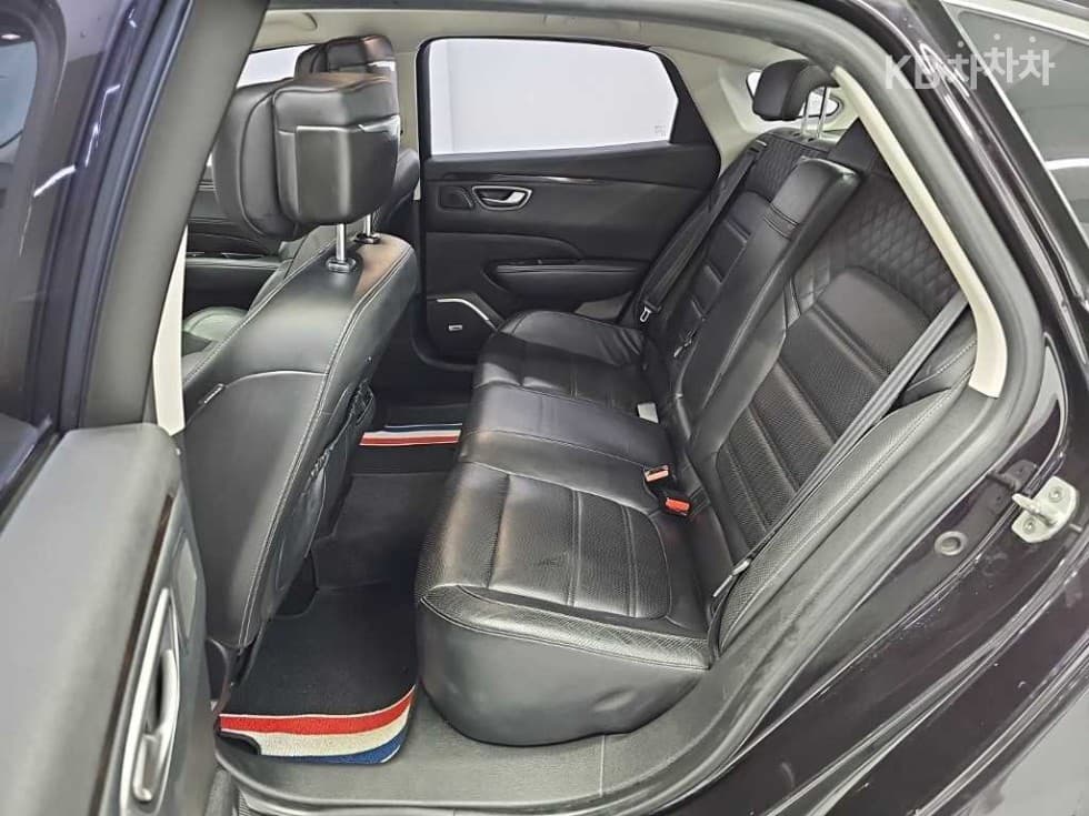 Renault Korea SM62.0 LPe Disabled-accessible RE - 12