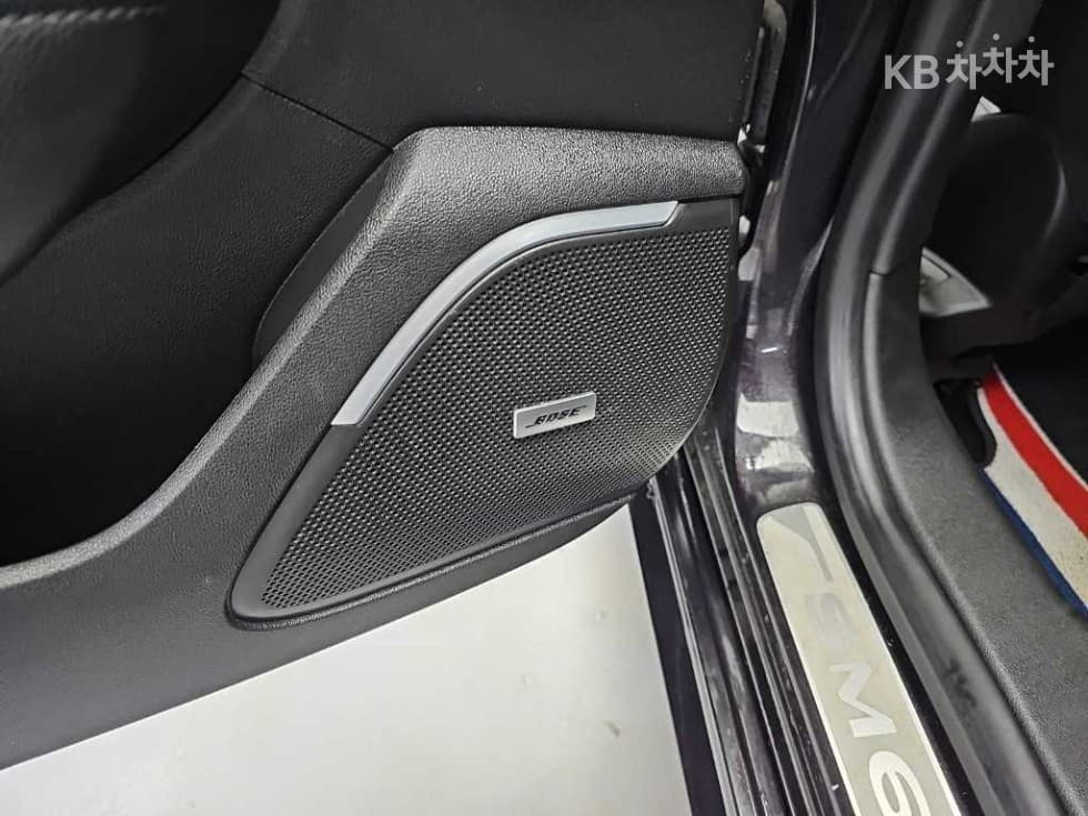 Renault Korea SM62.0 LPe Disabled-accessible RE - 14
