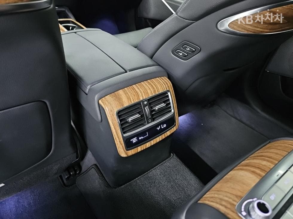 Kia The New (facelift) K9(Second generation)3.8 GDI AWD 베스트셀렉션Ⅰ - 13