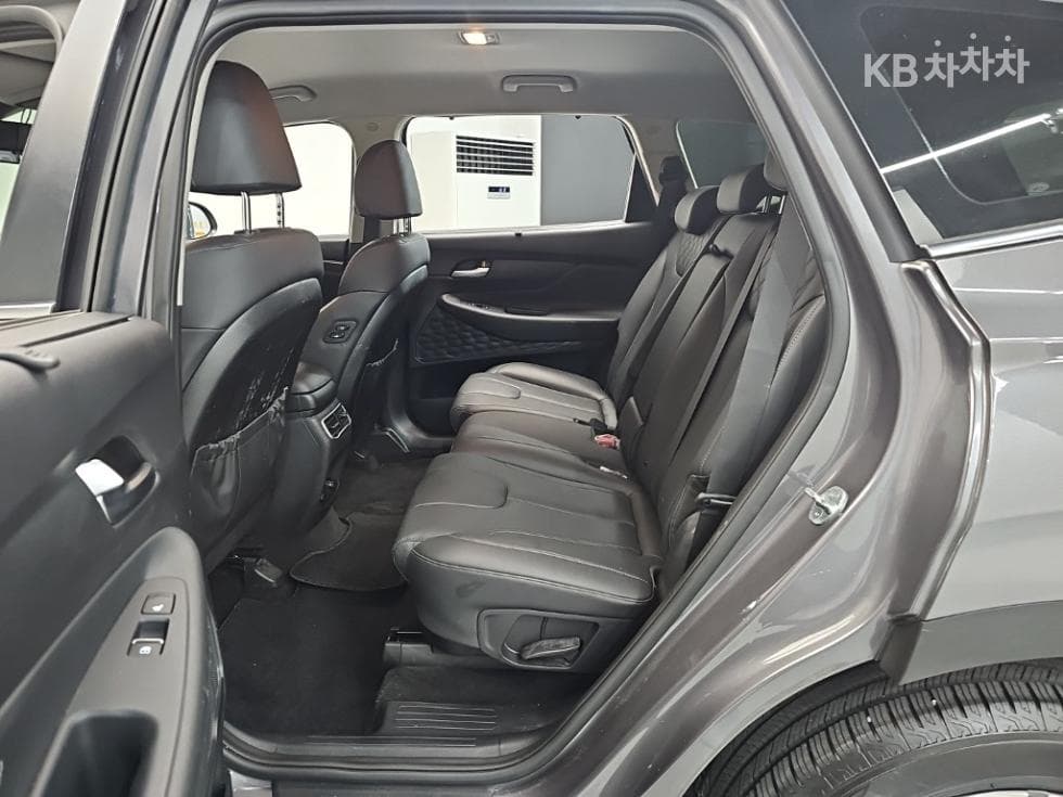 Hyundai The New (facelift) Santa Fe TMDiesel 2.2 2WD Prestige - 12