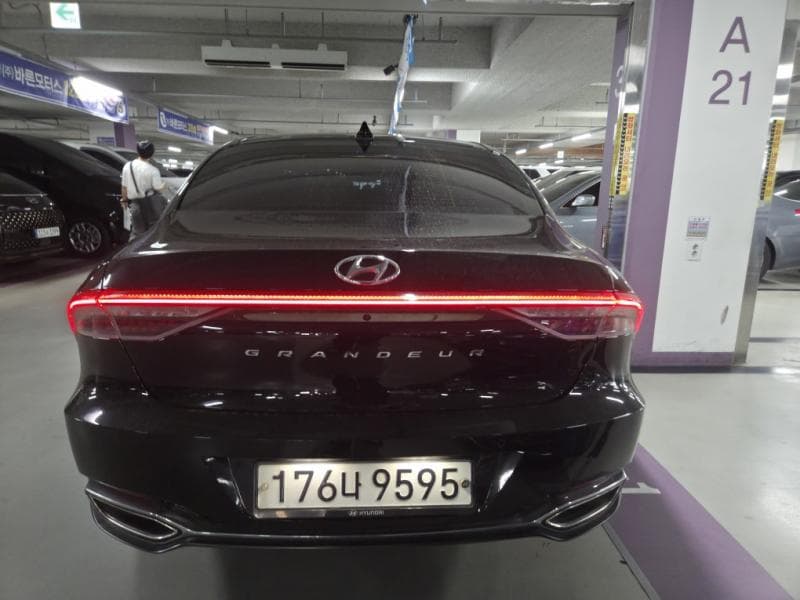 Hyundai The New (facelift) Grandeur (Azera) Hybrid2.4 Exclusive - 2