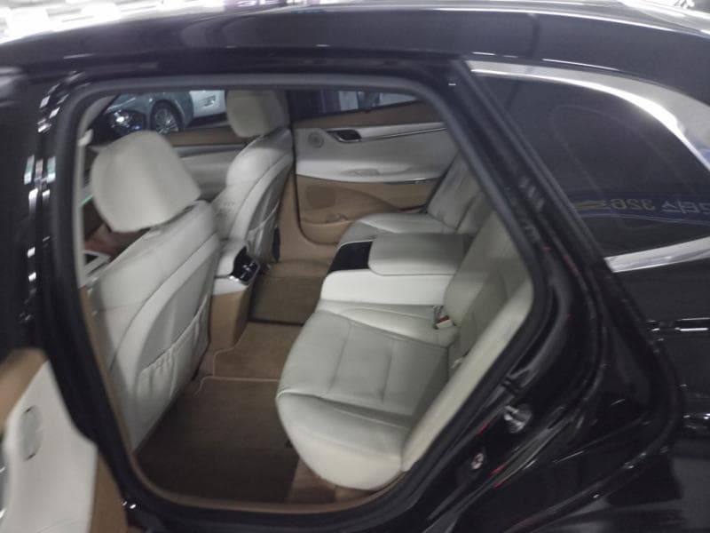 Hyundai The New (facelift) Grandeur (Azera) Hybrid2.4 Exclusive - 12